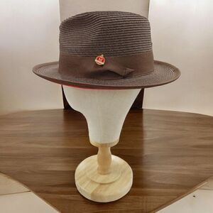 MEN'S MONTIQUE BROWN/ RED BOTTOM 2-1/2" WIDE BRIM PINCH FEDORA HAT. H76